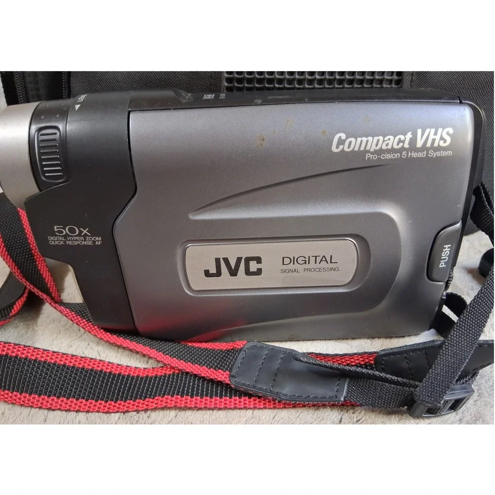 Vtg JVC GR-AX841U VHS-C Camcorder Bundle PARTS REPAIR ONLY Case Logic Bag Charge